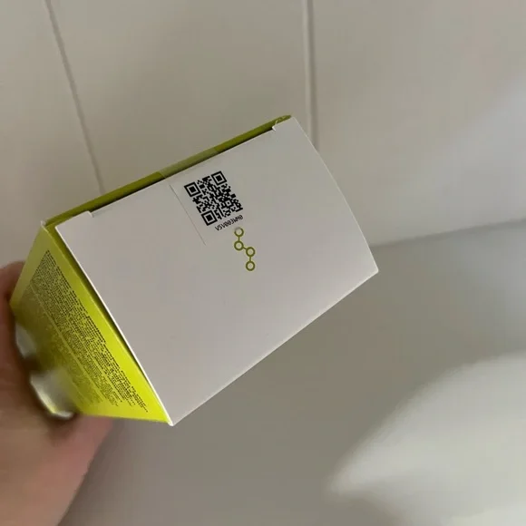 NEW K18 Molecular Repair Hair Mist - Picture 2 of 4